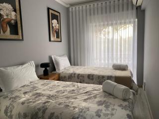Estoril Casino 3 Bedrooms With Pool - Estoril - 3