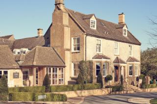 Dormy House Hotel - Broadway - 9