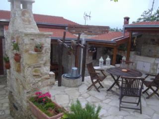 Xenios Cottages - 1