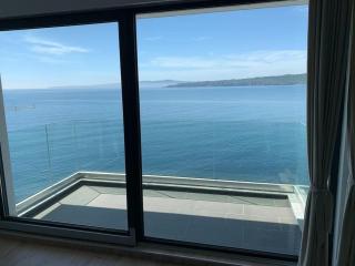 Modern Waterfront 1BR apartment with AC - 5