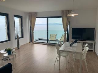Modern Waterfront 1BR apartment with AC - Sozopol - 7