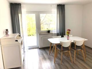 Schöne Ferienwohnung direkt am Neckar - Deißlingen - 3