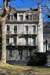 Fantastic Ground Floor Apartment Opposite Thermes - Bagnères-de-Luchon - 2