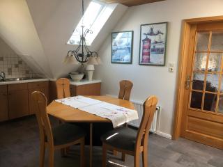 Wohlfühlen in gepflegter 70 qm Oberwohnung - Marienhafe - 6