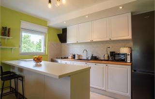 Stunning Home In Klanac With Kitchen - Klanac - 6
