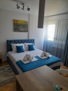 Holiday apartament three - 0