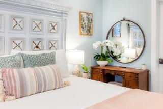 Private Porch with Parking - 2 Blocks to King - Charleston - 4