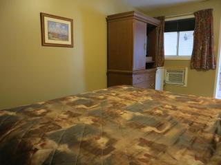 Villa Nova Motel - Wasaga Beach - 4