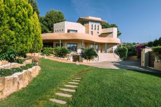 Lushville - Luxurious Villa with Pool in Valencia - Campo Olivar - 9