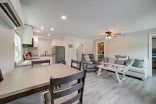 Waterfront Grove Retreat with Dock Cedar Ridge - Grove - 4