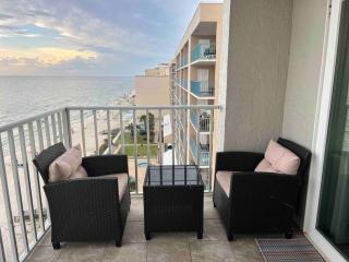 Ocean House 1806 - 3