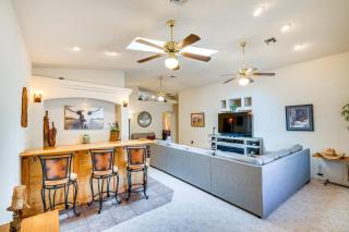 Pool, Bar and Grill Lake Havasu Oasis! - Lake Havasu City - 2