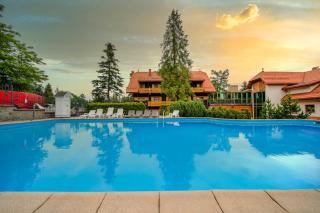 Hotel Modrzewiówka - Lanckorona - 0