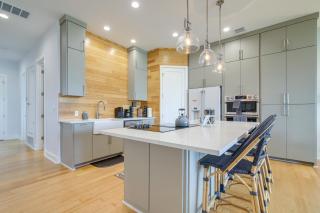 Lago Vista Condo with Game Room, Deck and Water Views! - Lago Vista - 3