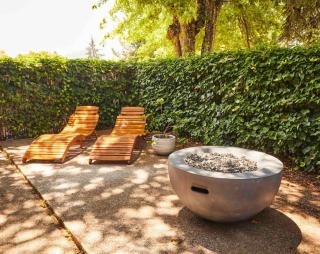 Zen Haus Garden Retreat, prime location, Luxe amenities - 3