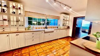 Lovely Beach House with Stunning View - Sesimbra - 4