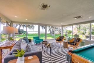 Luxe Waterfront Oasis w/ Dock - Direct Lake Access - 6