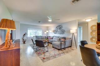 Luxe Waterfront Oasis w/ Dock - Direct Lake Access - 1