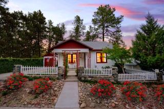 PRIVATE HOME Walk to Downtown CHERRY BLOSSOM COTTAGE Hot Tub SLEEPS UP TO 6 GUESTS - Prescott - 9