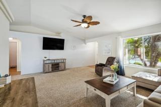 Pet-Friendly Lake Havasu City Paradise with Grill! - 9
