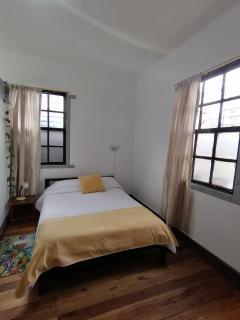 Galapagos Natural Life Hostel - Quito - 1