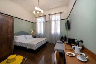 Mosaic Venetian Harbour Suites - Chania - 7