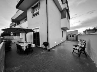Appartamento Sunflower - Viareggio - 0