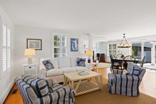 3 Bicycles Provided! Cape Cod Cottage with Deck - 3