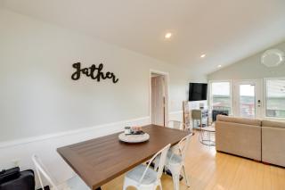 Spacious Yellville Retreat with Deck and Balcony - Yellville - 5