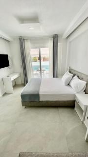 INTERNI LUXURY LIVING - Nikiti - 3