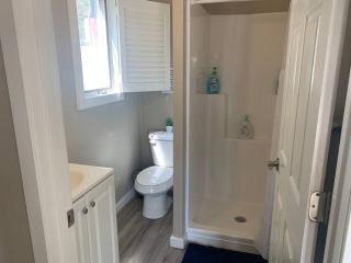 Cottage on the Lake - 2