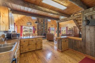 Wolfe's Den - Creede - 6