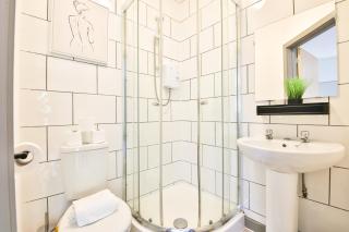Princess Lofts City Centre Studios with Nespresso Coffee Machines & NEW Fast Wifi By StayRight - Swansea - 2