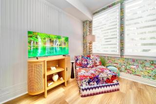 King Bed Mermaid suite - heart of Palm Beach, free parking included - 7