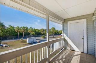 Cozy condo in the middle of Destin - 2