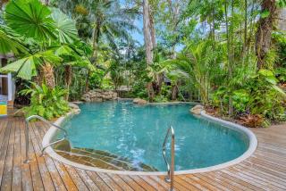 Triton's Retreat Palm Cove - Palm Cove - 3