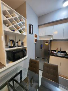 2BR NORTHPOINT CONDO FREE Airport Pick Up for 3 nights stay or more - Davao - 6