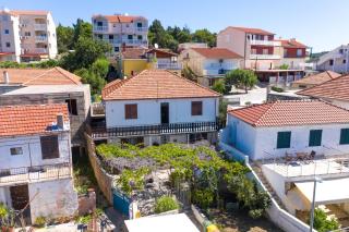 Apartments by the sea Tisno, Murter - 21405 - Tisno - 8