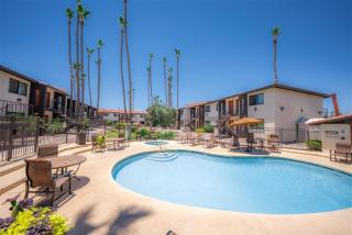 137 Fully Furnished, amenities galore - 9