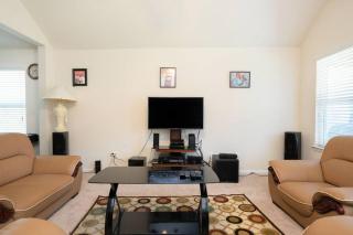 Select Exclusive Room in Fresno Texas - Fresno - 8