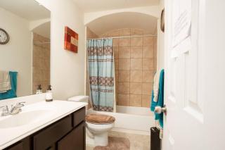 Select Exclusive Room in Fresno Texas - Fresno - 3
