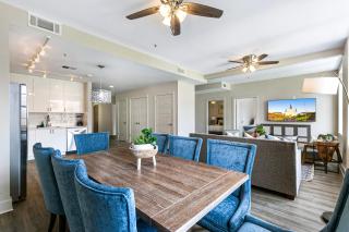 Spacious 4BR Condo Near French Quarter - New Orleans - 8
