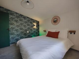 Appartement moderne en rez de jardin - La Cascade - - 9