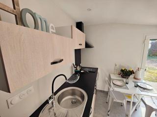 Appartement moderne en rez de jardin - La Cascade - - 3