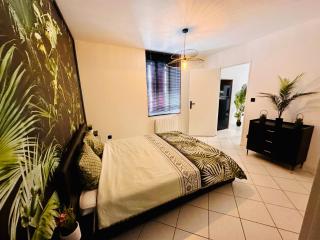 Le Tropical sublime ambiance Jungle proche Metz - - 6