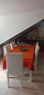 3 bedroom apartment-attic - 3