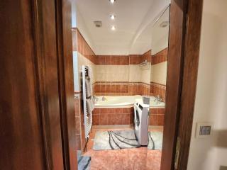 Spacious Apartment 6min from the Dancing House - Praga - 1