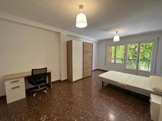 Piso 4 dormitorios céntrico con gran terraza - Sant Joan d'Alacant - 1