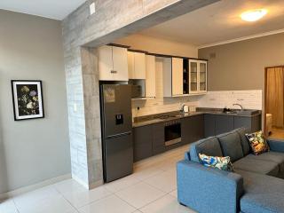 St Ives beach access apartment - 5