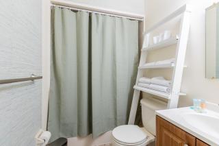 Cozy 2BR condo w/ valley views - Vernon Township - 5